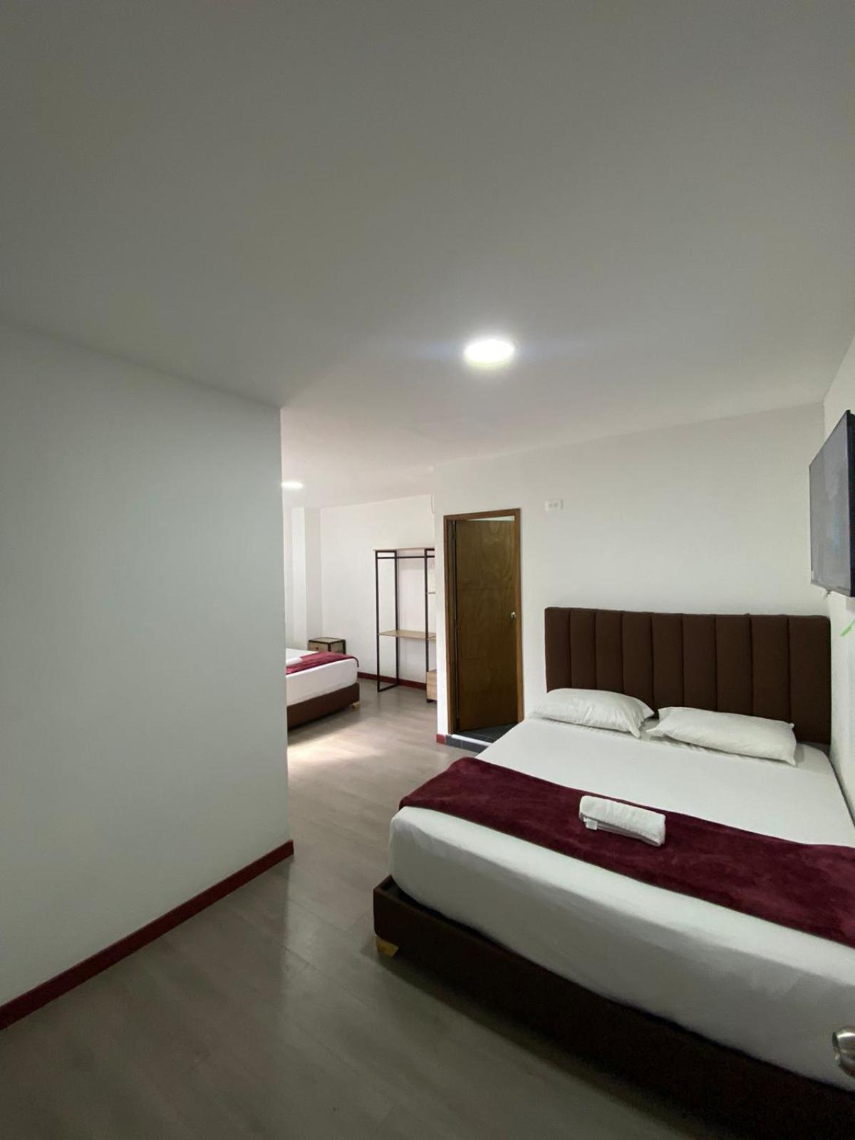 Hotel Gallery By 70 Медельин Экстерьер фото